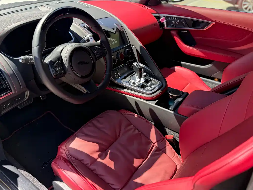 Jaguar F-TYPE — миниатюра 6