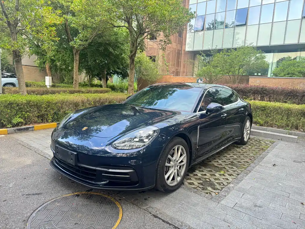 Porsche Panamera 2017 Panamera 4 Executive Long Wheelbase 3.0T