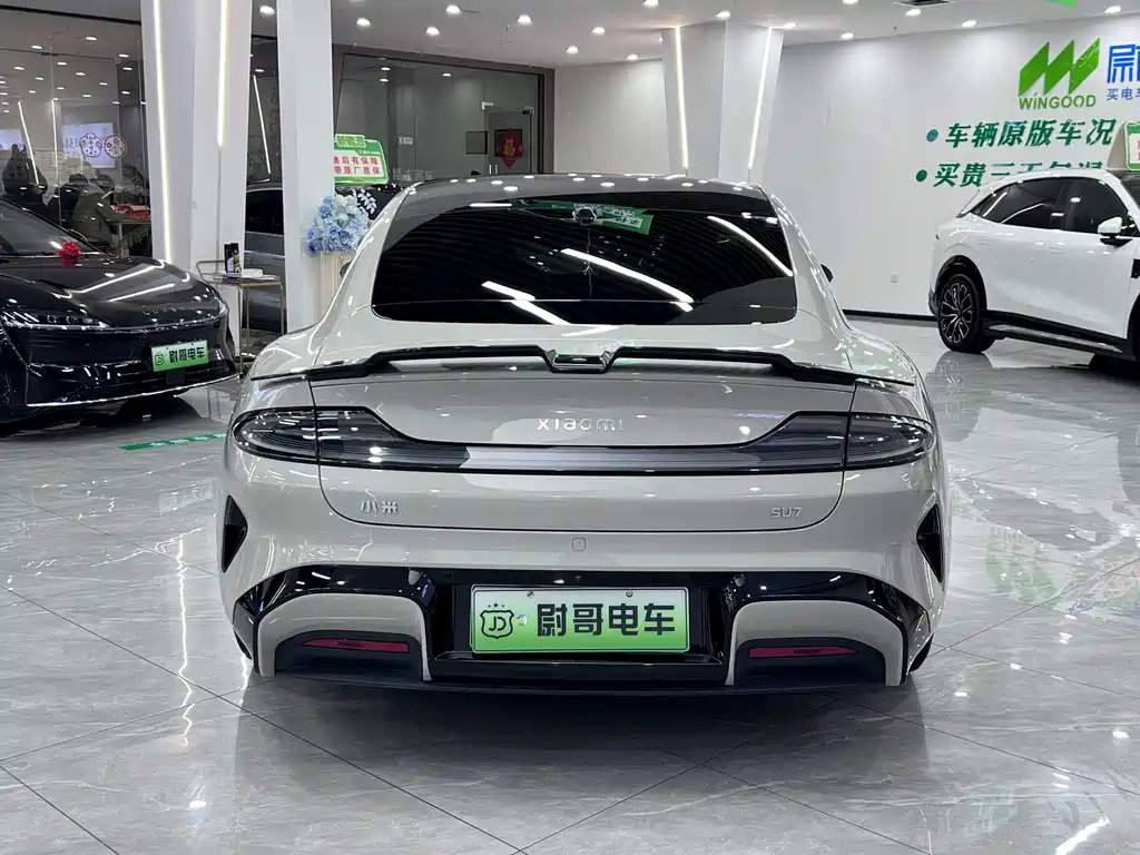 XIAOMI CAR XIAOMI SU7