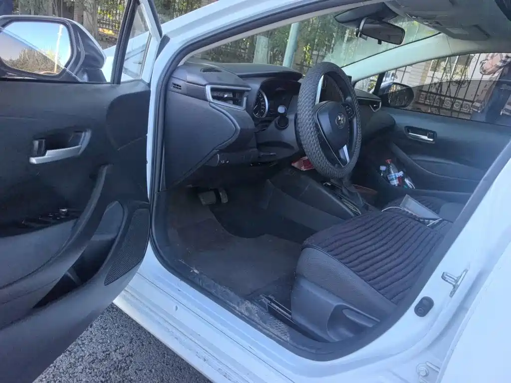 Toyota Corolla — миниатюра 12