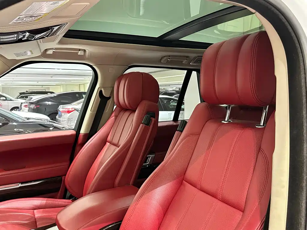 Land Rover Range Rover — миниатюра 11