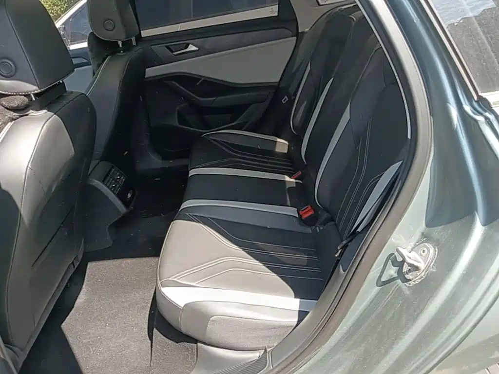 Jetta VA7 — миниатюра 17