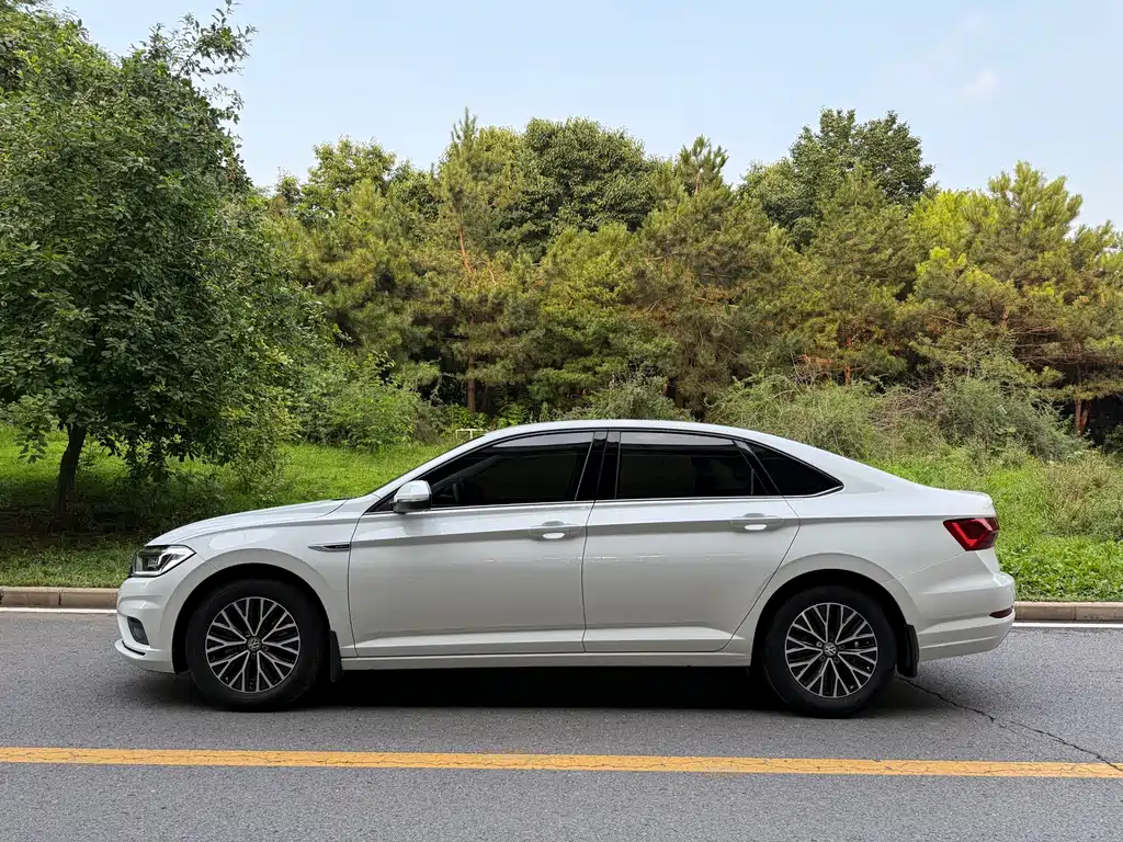 Volkswagen Sagitar 2021 280TSI DSG Comfort Smart Connect