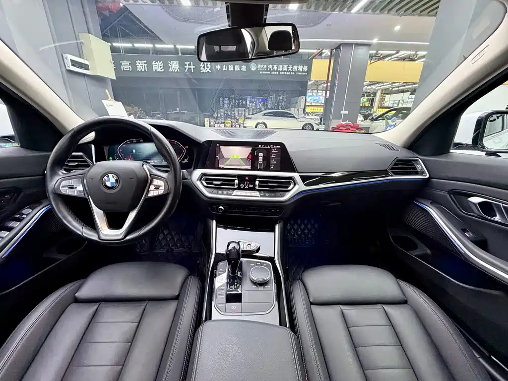 BMW 3 Series — миниатюра 10