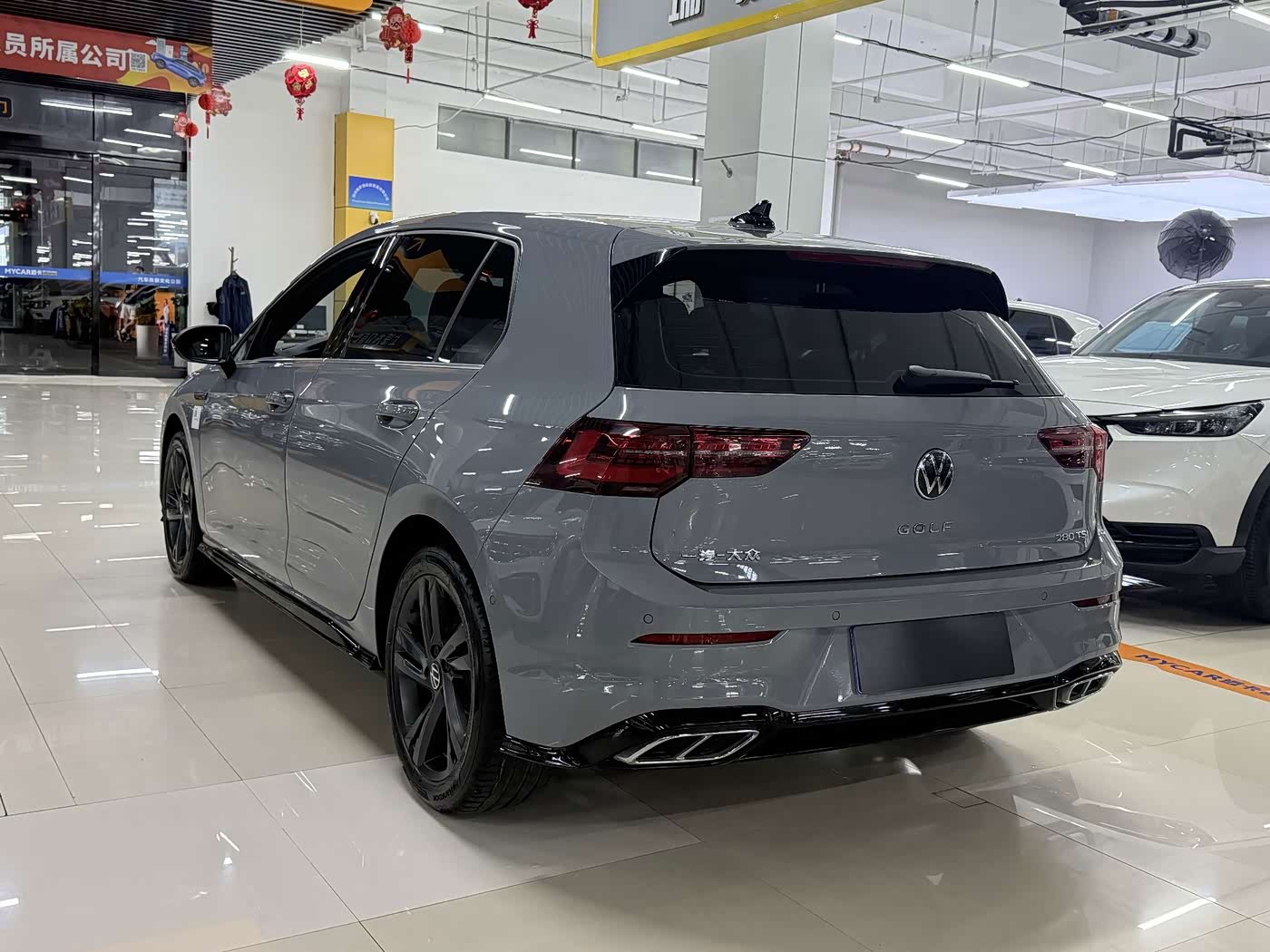 Volkswagen Golf 1.4 л 2022 г. Голубой, пробег 33000 км