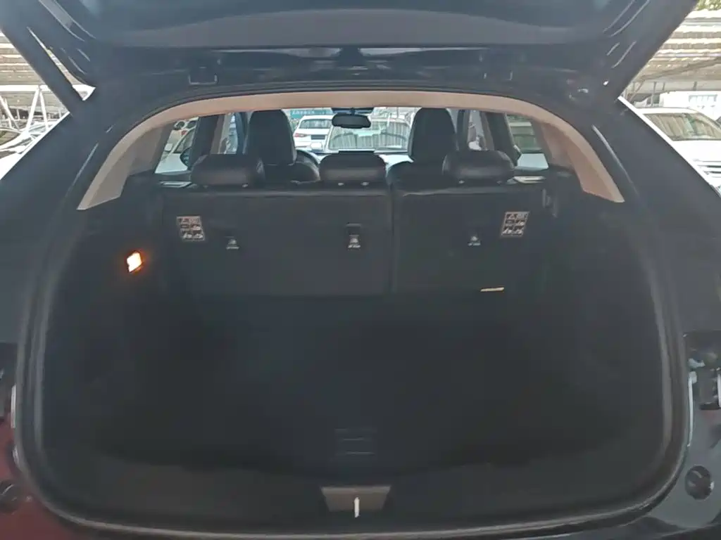 Wey Wey VV5 — миниатюра 15