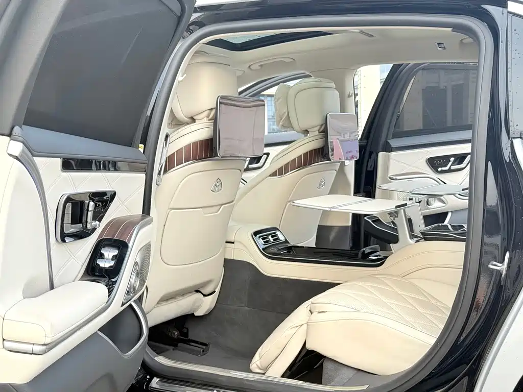 Mercedes-Benz S-Class — миниатюра 5