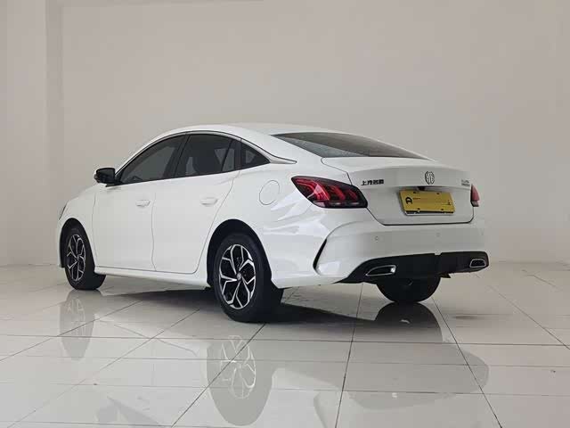 MG MG5 1.5 л 2024 г. Белый, пробег 21000 км