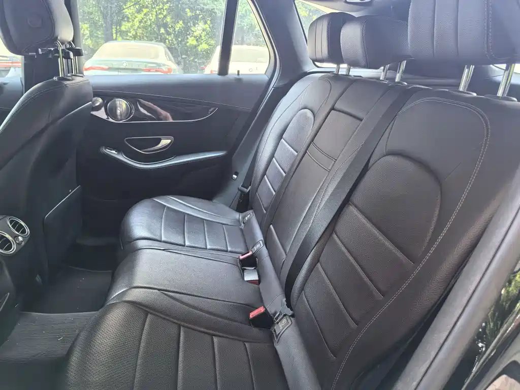 Mercedes-Benz GLC — миниатюра 8