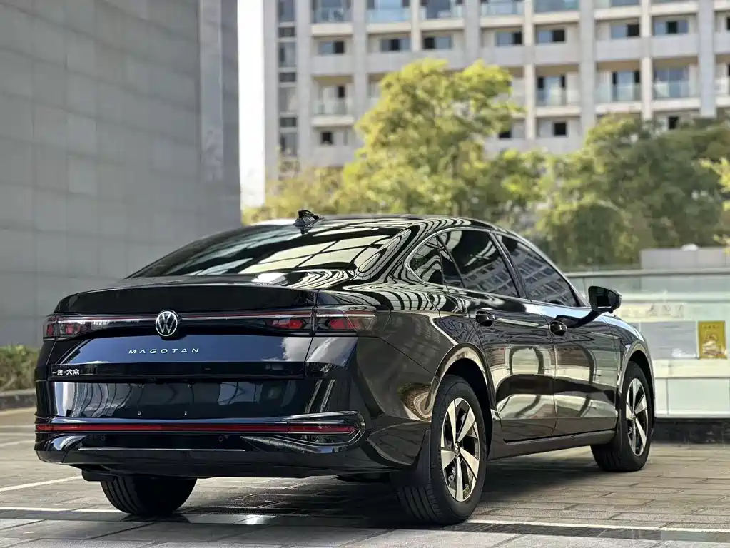 Volkswagen Magotan — миниатюра 4