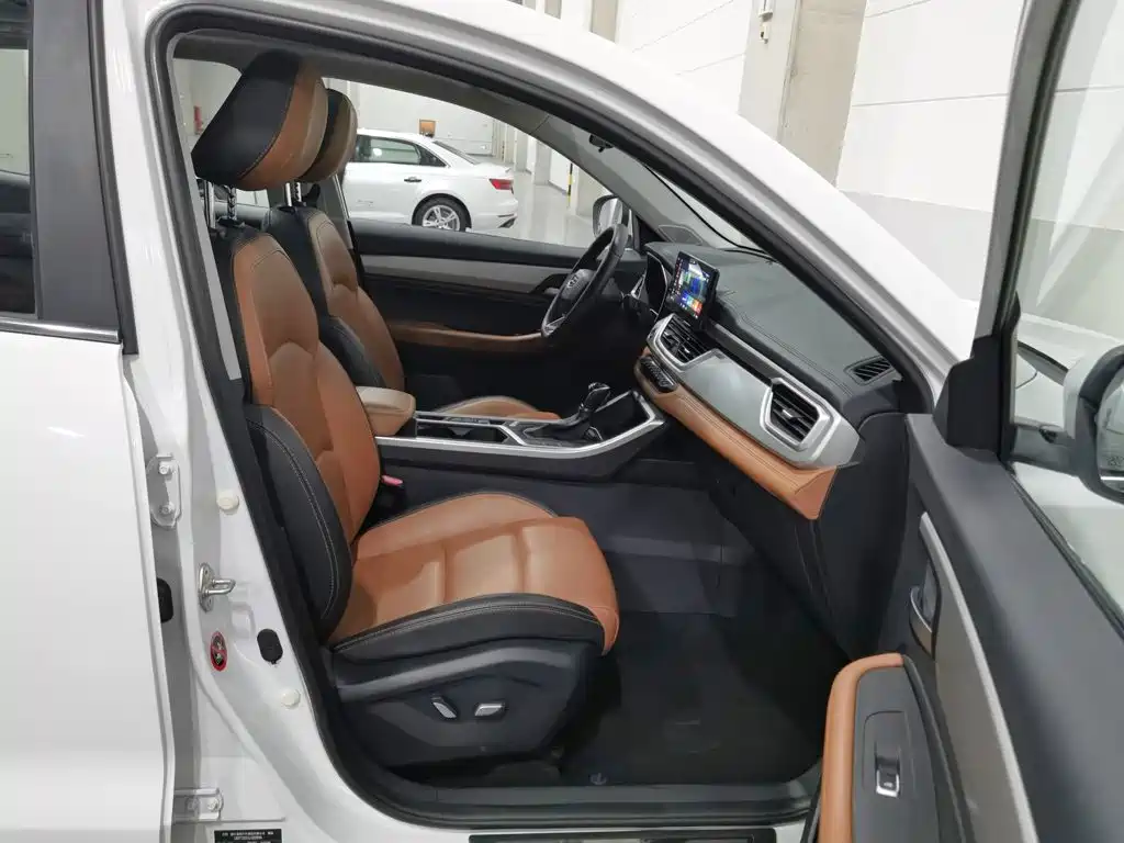Geely Vision X6 — миниатюра 23