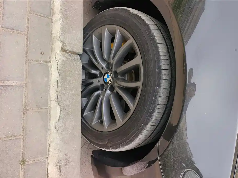 BMW 5 Series 5 2014 525Li Luxury
