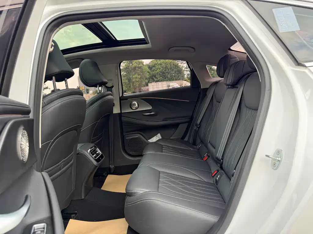 Chery Arrizo 8 1.6T DCT Comfort, фото 13