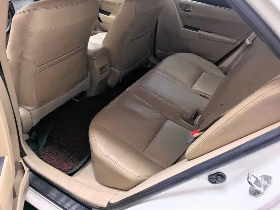 Toyota Corolla — миниатюра 11