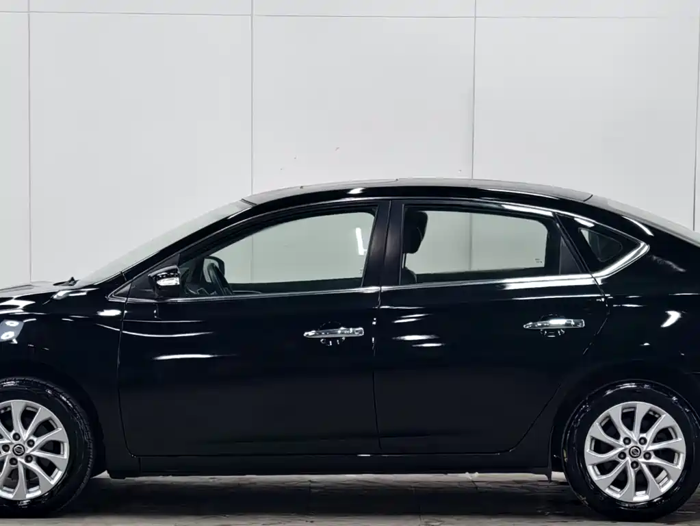 Nissan Sylphy 2016 1.6XL CVT Premium