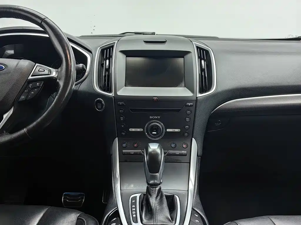 Ford Edge — миниатюра 13