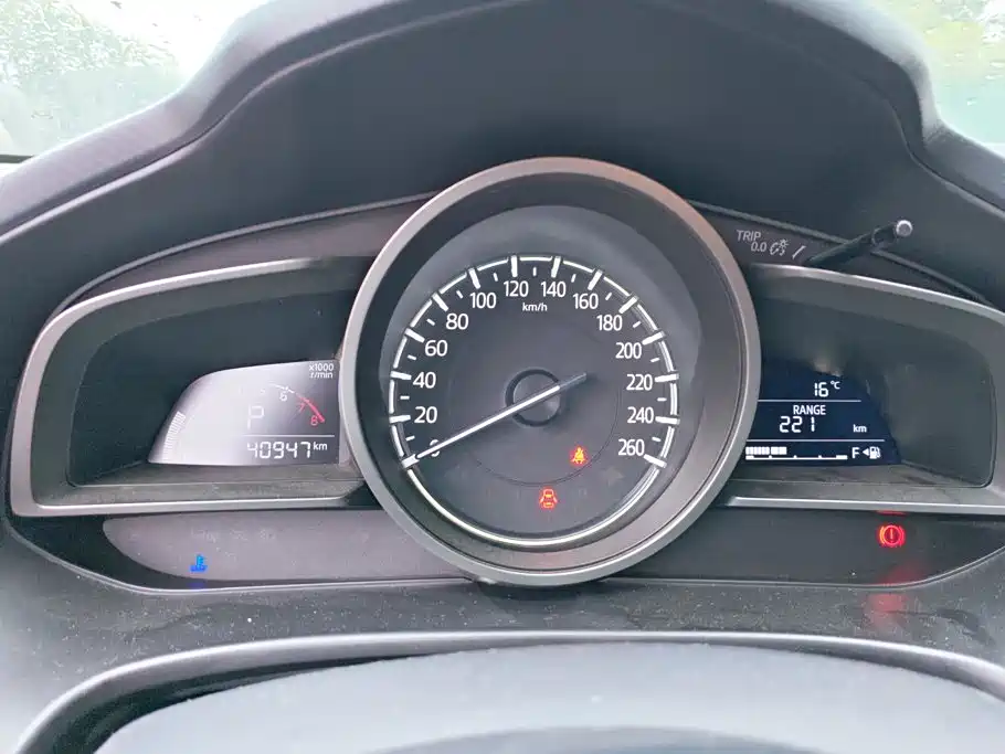 Mazda 3 Axela — миниатюра 14