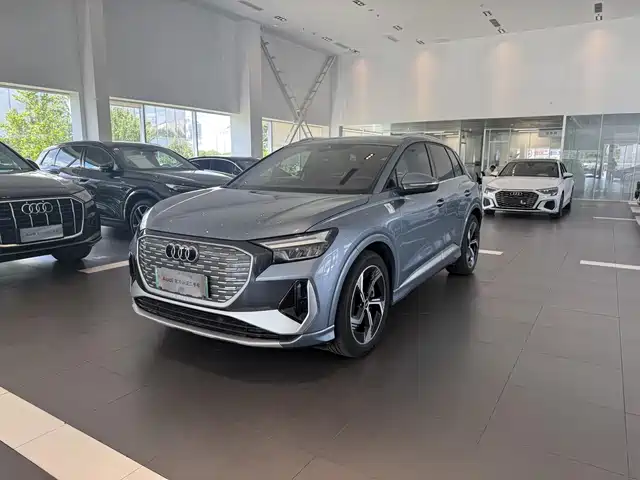 Audi Q4