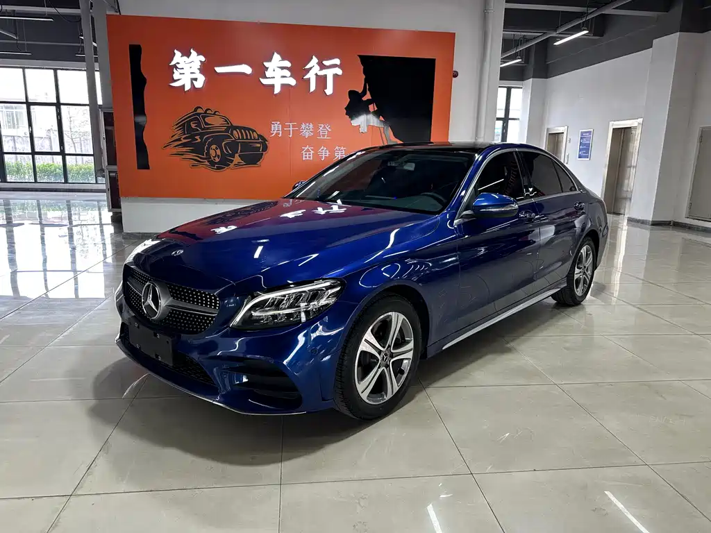 Mercedes-Benz C-Class 2018