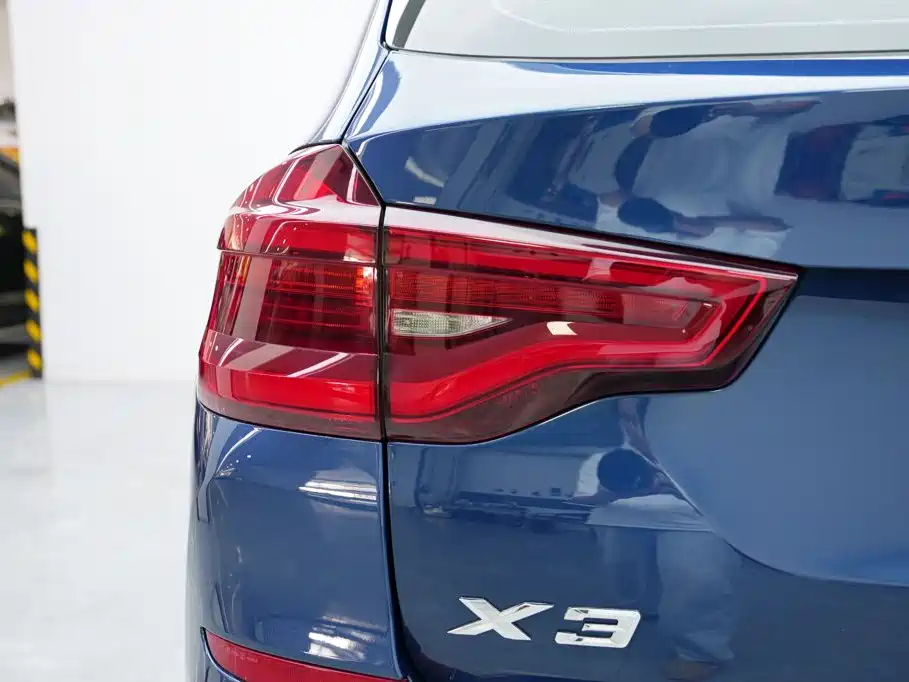 BMW X3 — миниатюра 19