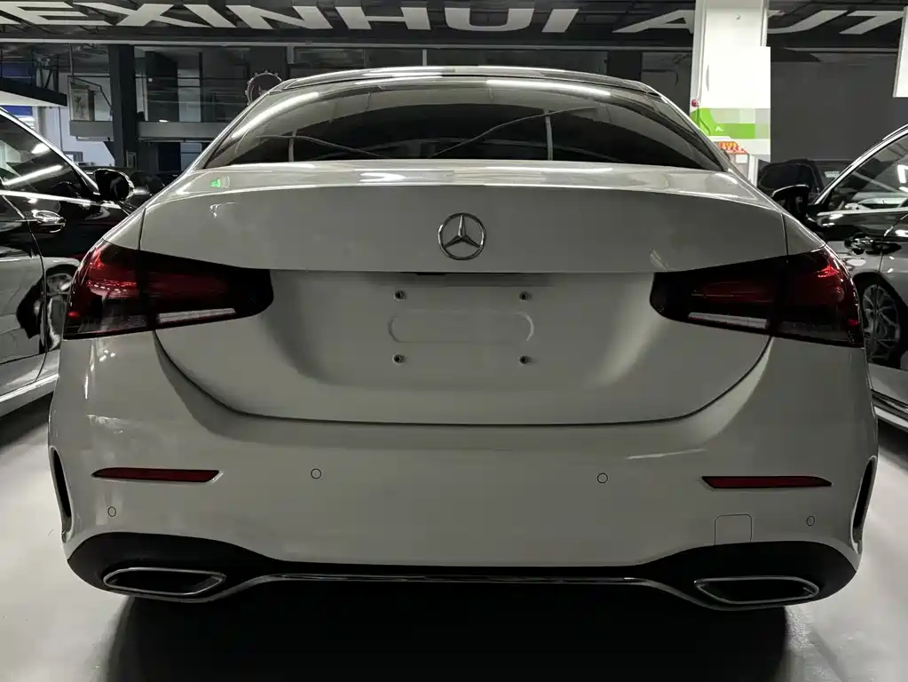 MERCEDES-BENZ A CLASS