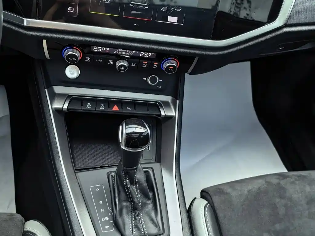 Audi Q3 — миниатюра 18