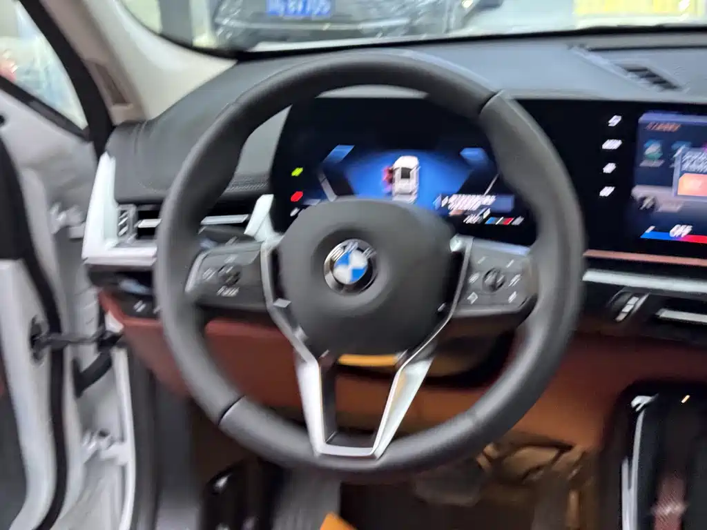 BMW X1 — миниатюра 13