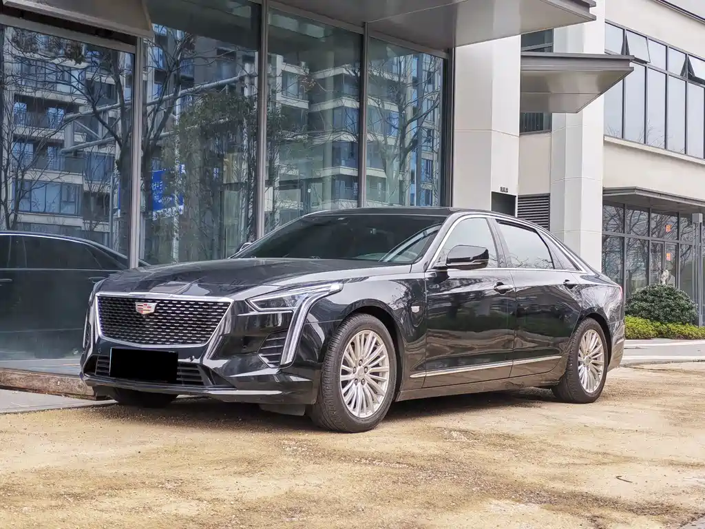 CADILLAC CT6
