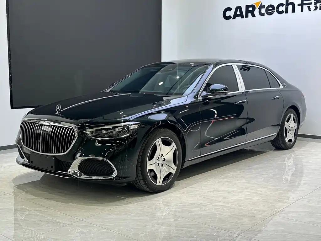 Mercedes-Benz S-Class 2025
