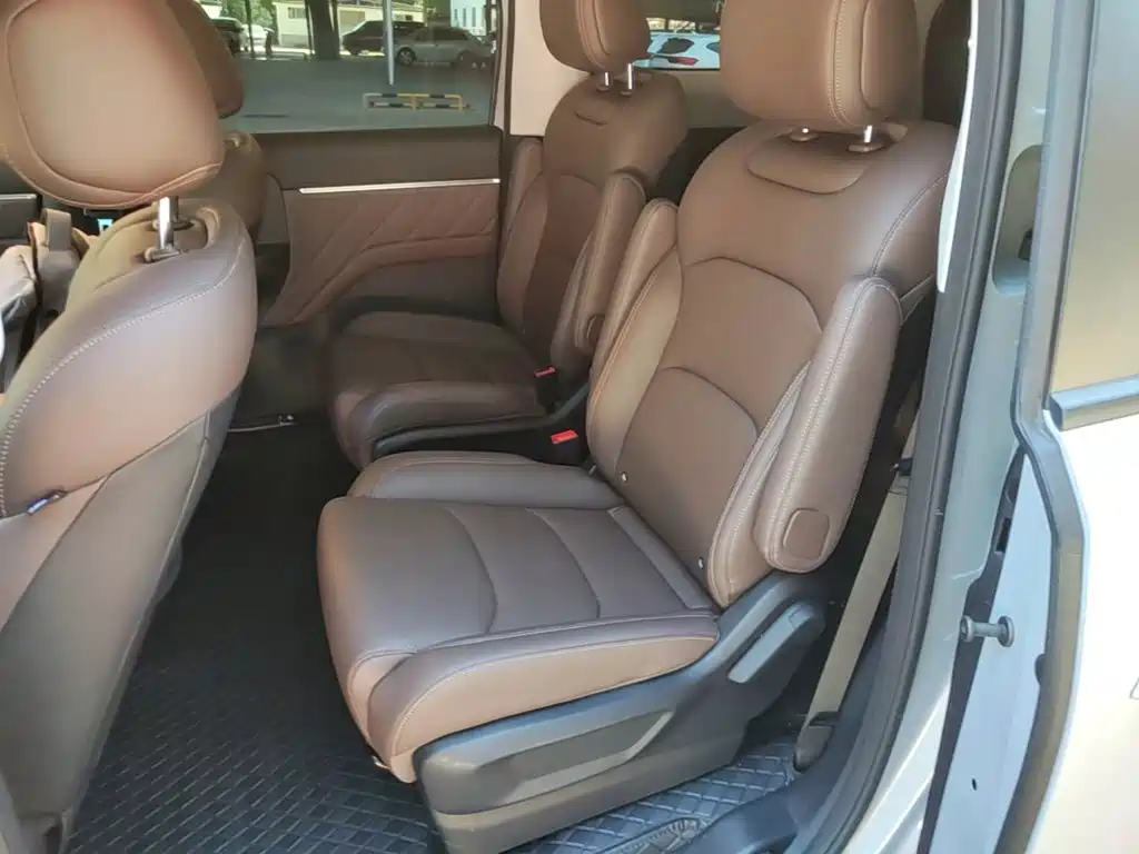 Wuling Звездный свет 730 Новая энергия — миниатюра 17