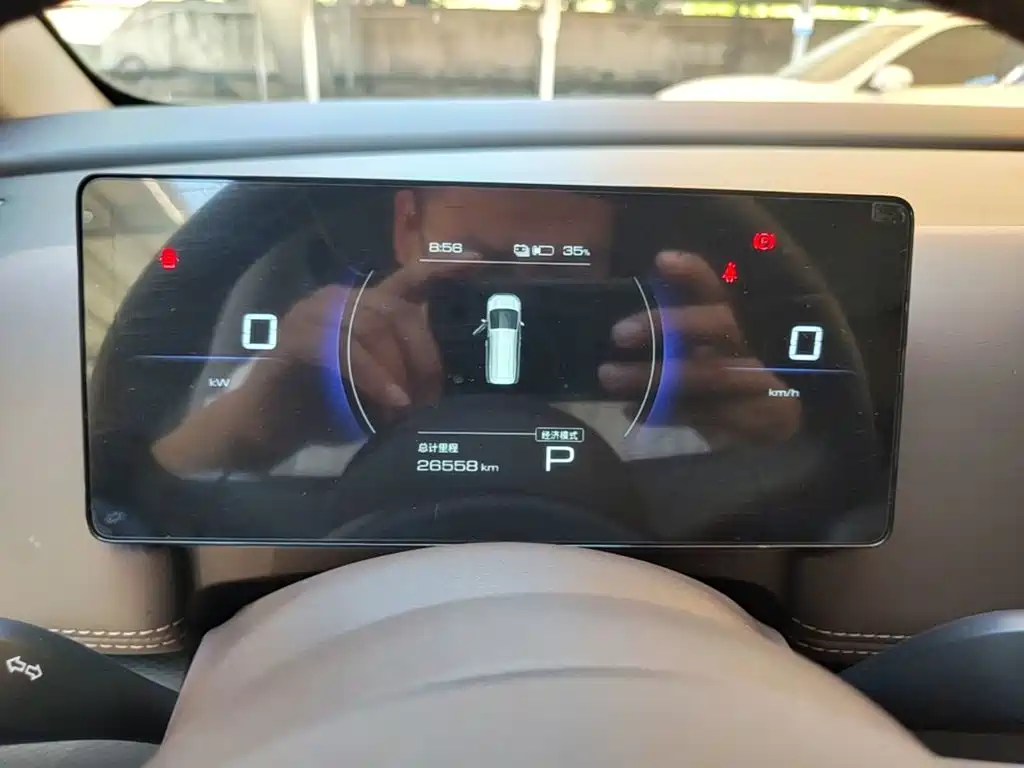 Wuling Звездный свет 730 Новая энергия — миниатюра 12