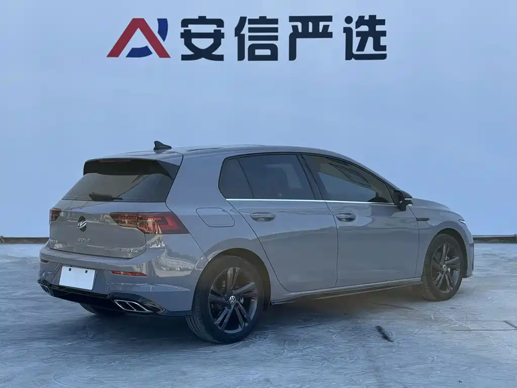 Volkswagen Golf — миниатюра 4
