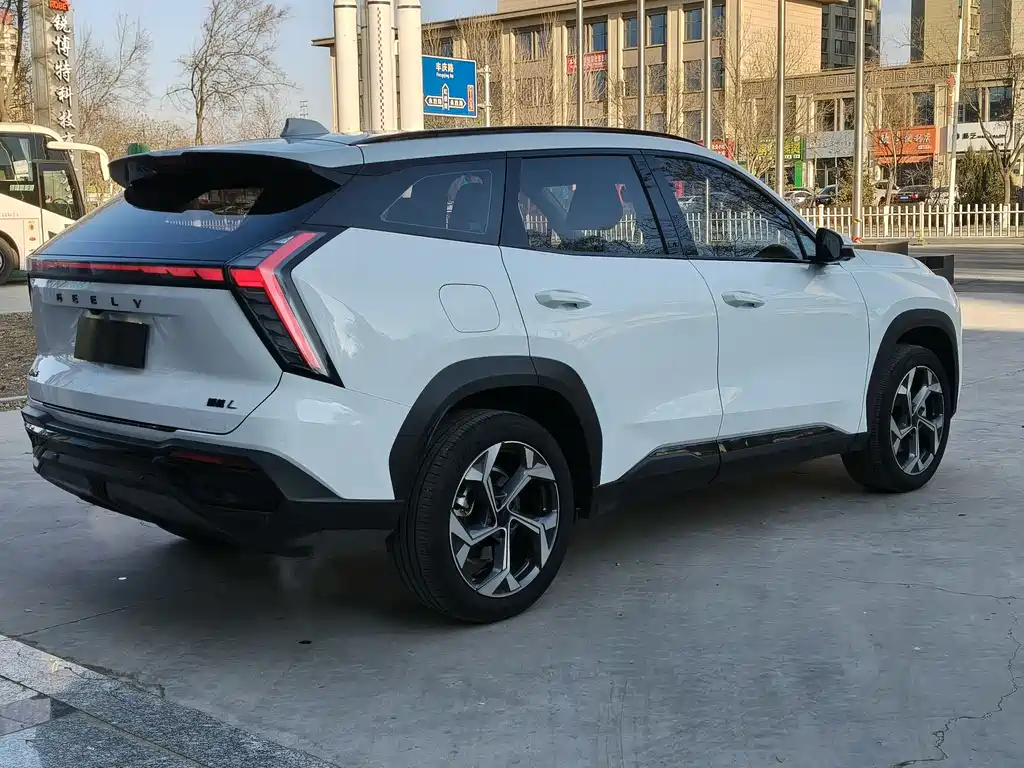 GEELY AUTOMOBILE BOYUE L