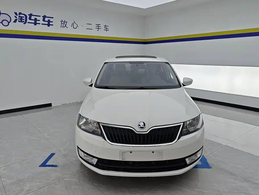 Skoda Rapid — миниатюра 2