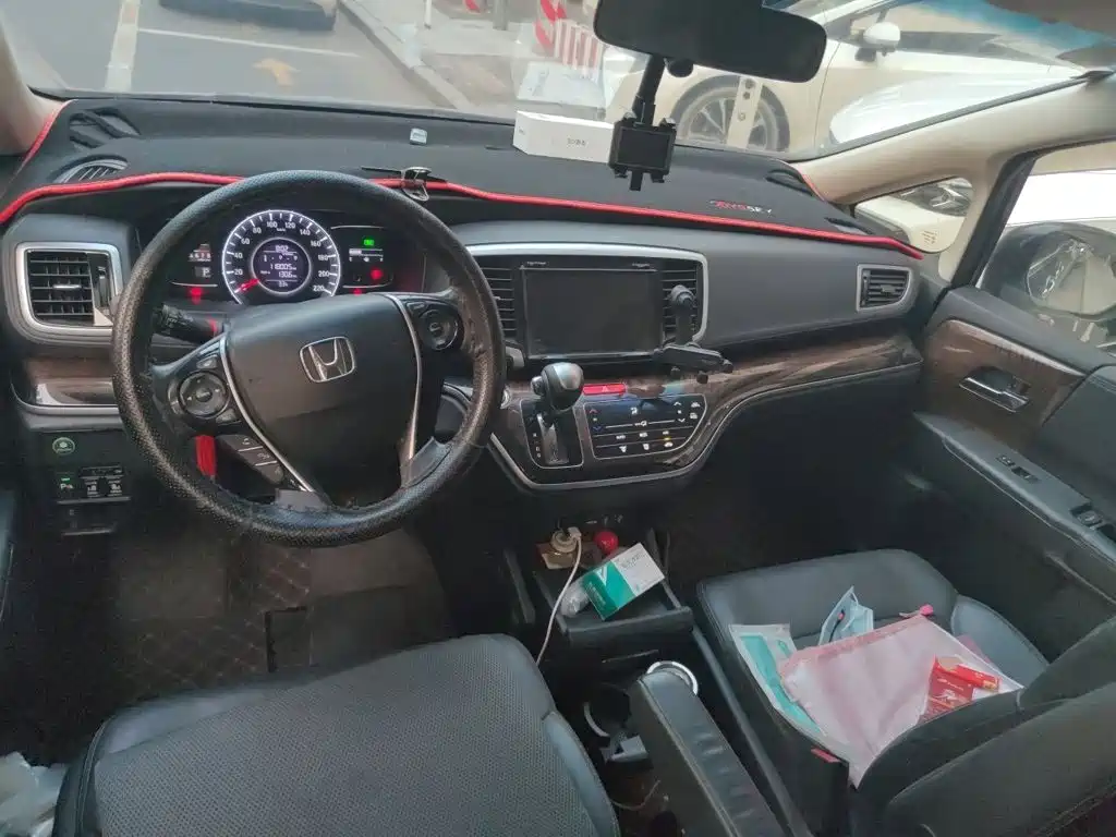 Honda Odyssey — миниатюра 5