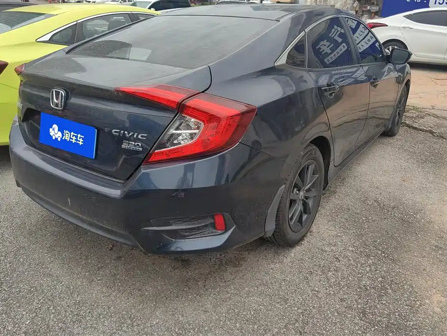 Honda Civic 2019 220TURBO CVT VI