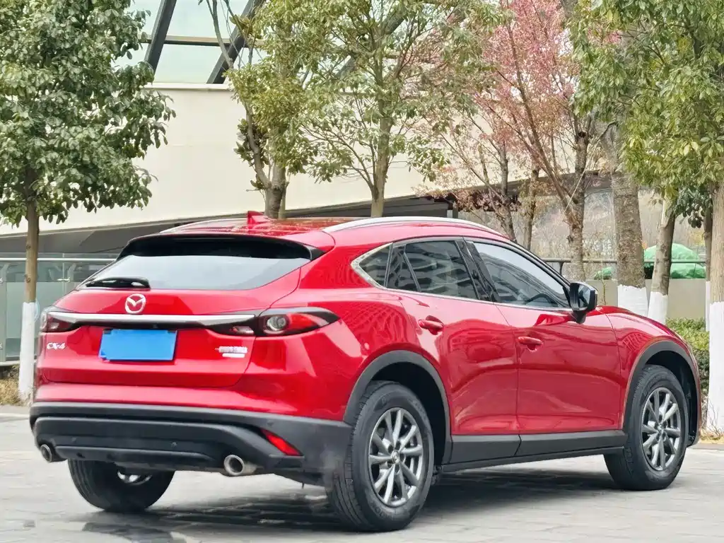 MAZDA CX 4