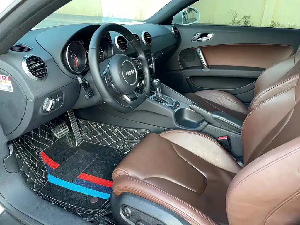 Audi TT — миниатюра 9