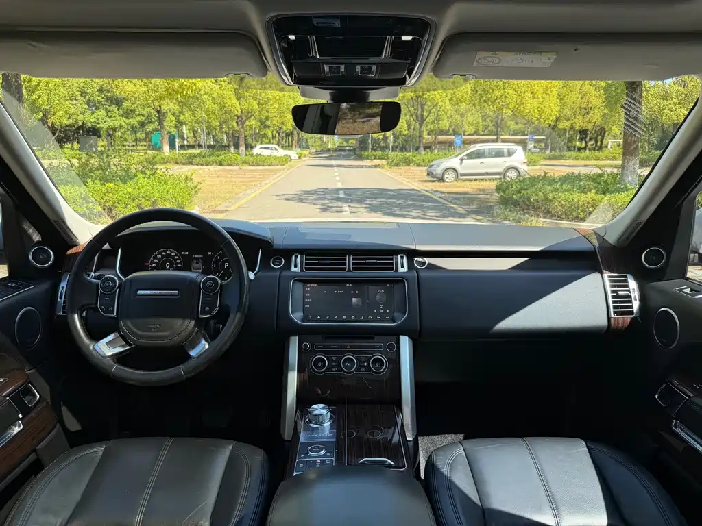 Land Rover Range Rover 2017 3.0 SC V6 Vogue