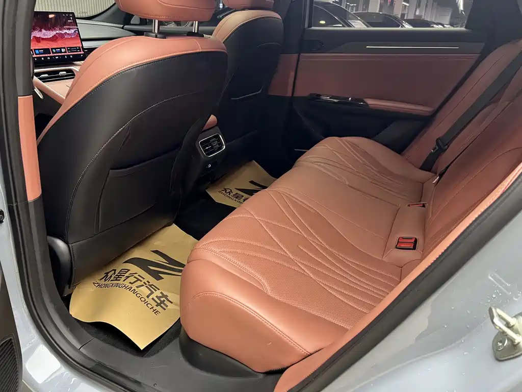 GEELY GALAXY GALAXY L6