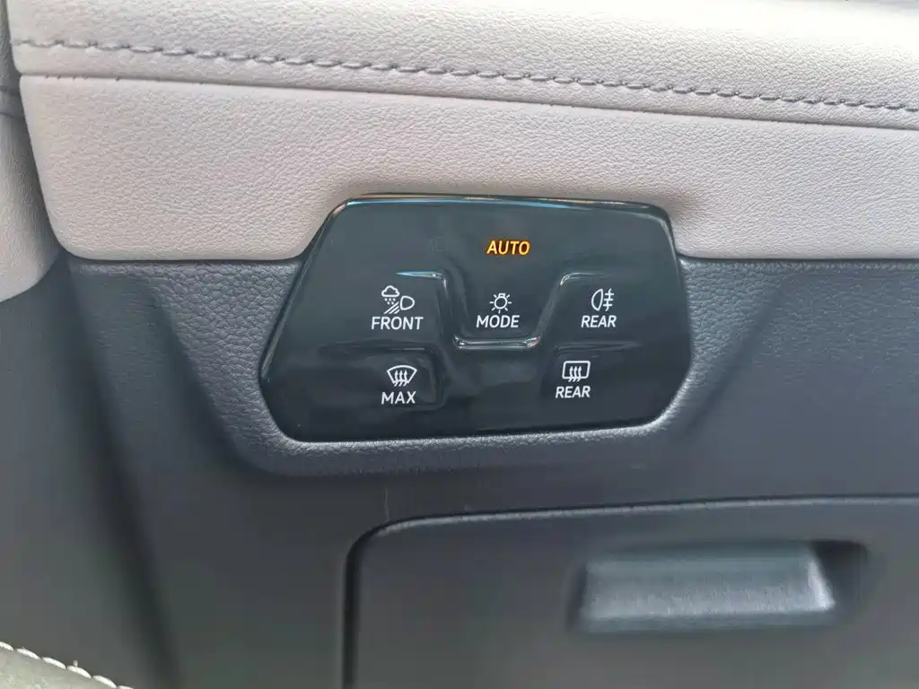 Volkswagen Teramont — миниатюра 31