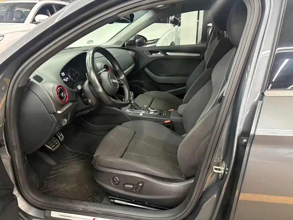 Audi A3 — миниатюра 8