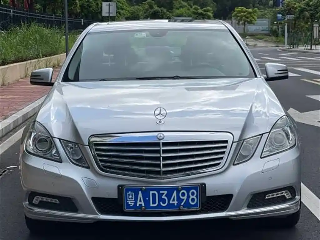 Mercedes-Benz E-Class E 2010 E 200 CGI