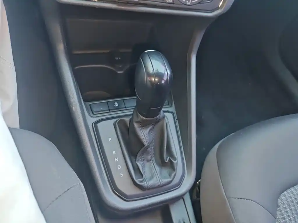 Volkswagen Santana — миниатюра 14