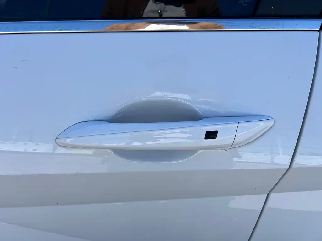 Hyundai Elantra — миниатюра 17