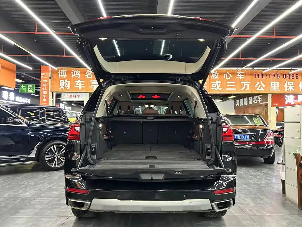 BMW X7 — миниатюра 15