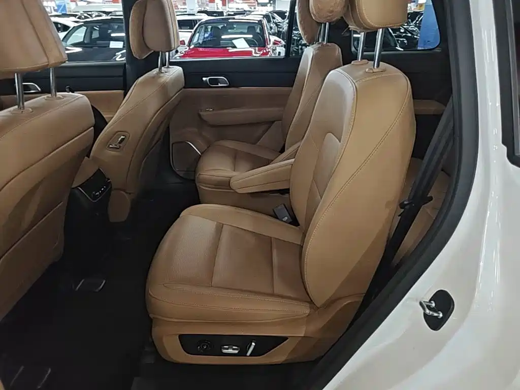 Li Auto Li ONE — миниатюра 17