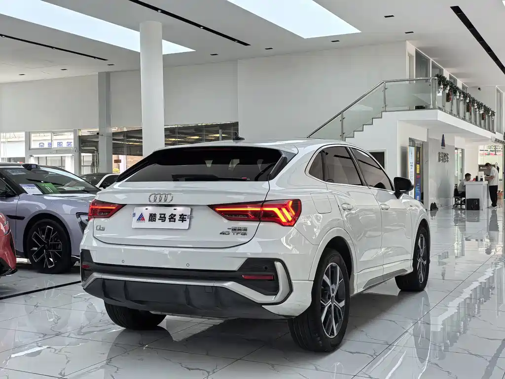 Audi Q3 Sportback — миниатюра 15