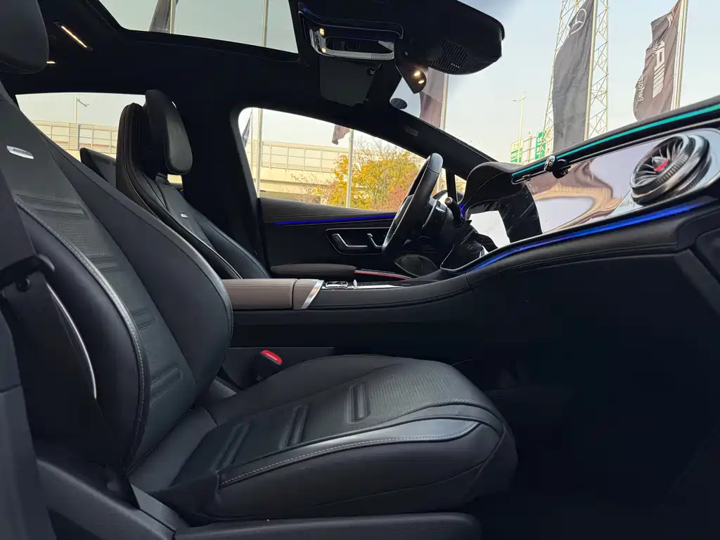 MERCEDES-BENZ EQS AMG