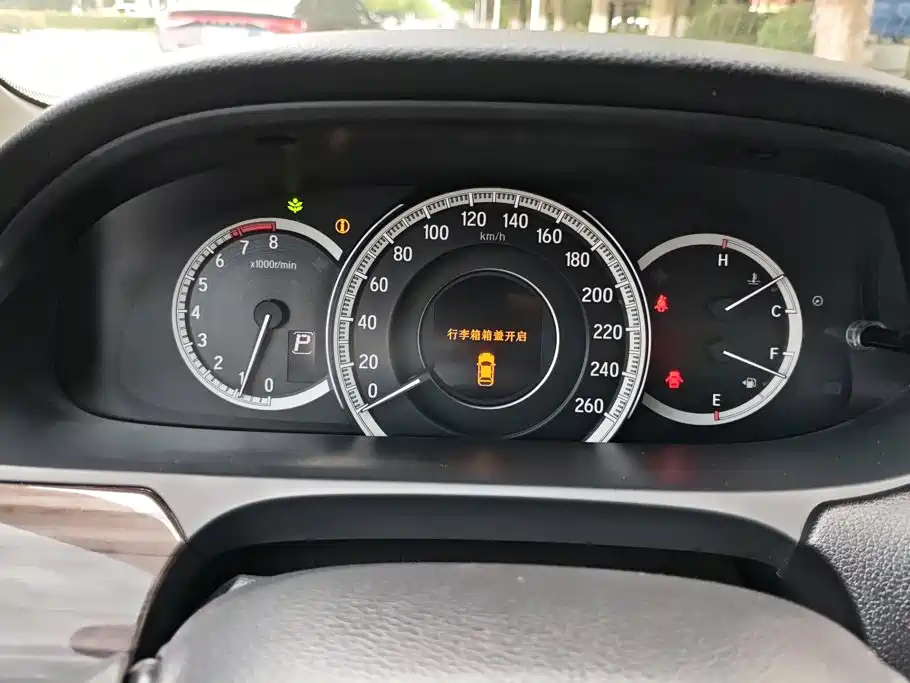 Honda Accord — миниатюра 14